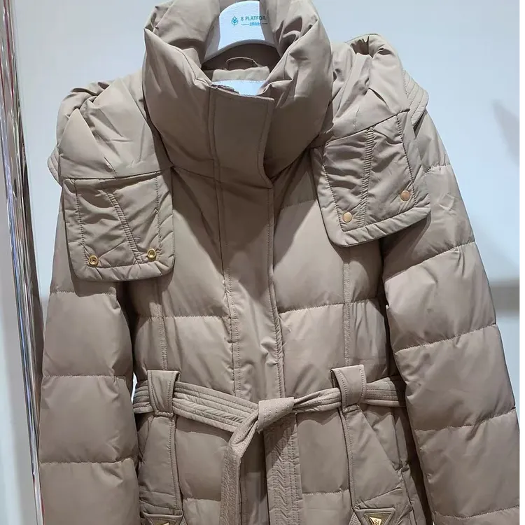8号站台冬季长款羽绒服