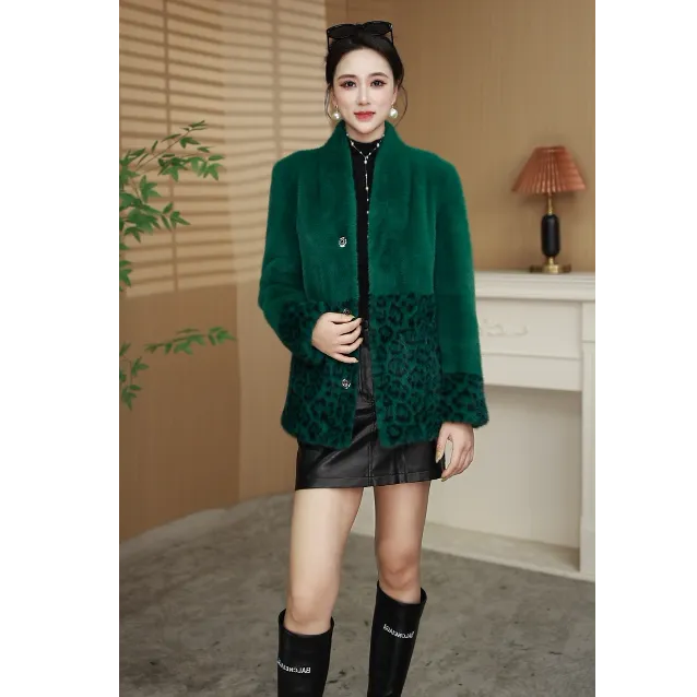 【夏夏家】撞色v领短款外套显瘦气质秋冬款时尚