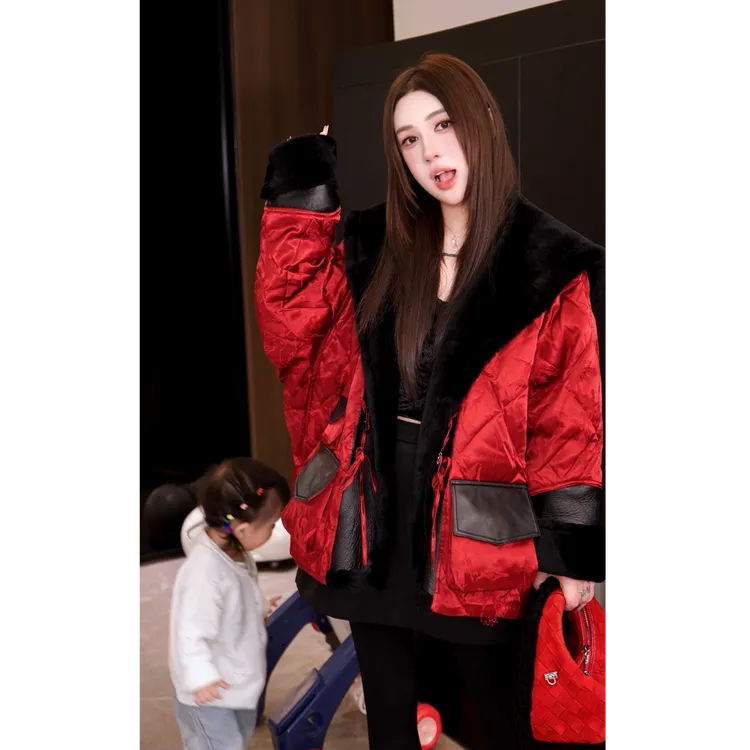 G. yantong/郭彦彤亚麻拼接羊毛皮毛一体90鹅绒服外套加厚WT1121