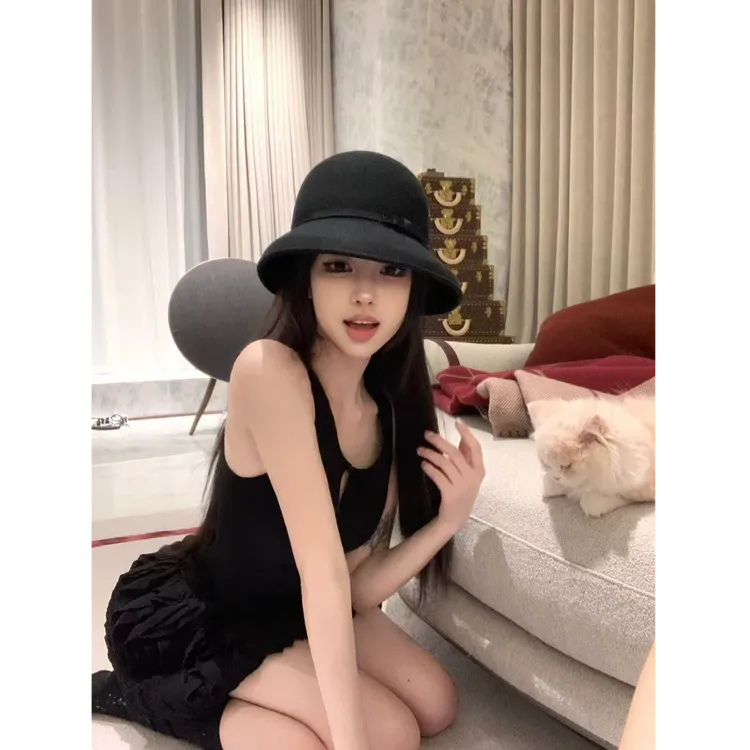 韩系气质女神2025夏季新款ins性感镂空背心裙俏皮减龄蛋糕裙短裙