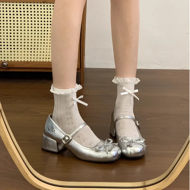 啄木鸟粗跟蝴蝶结玛丽珍单鞋女2025夏新款配裙子百搭英伦风小皮鞋