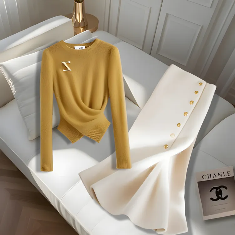 显瘦打底衫今年流行爆款感气质名媛设计感黄色毛衣鱼尾针织套装女