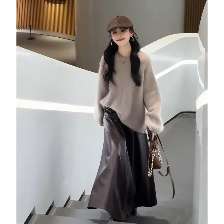 2025秋冬季新款慵懒休闲风圆领森系针织毛衣高腰显瘦半身裙两件套