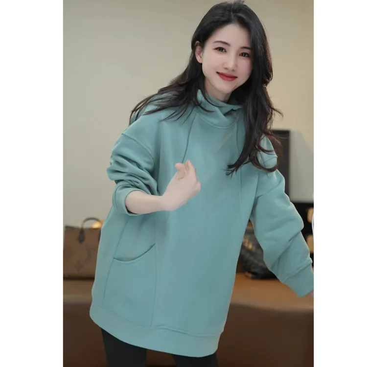 小乖逃休闲时尚蓝色卫衣绿色连帽斜口袋简约保暖宽松秋冬N95317