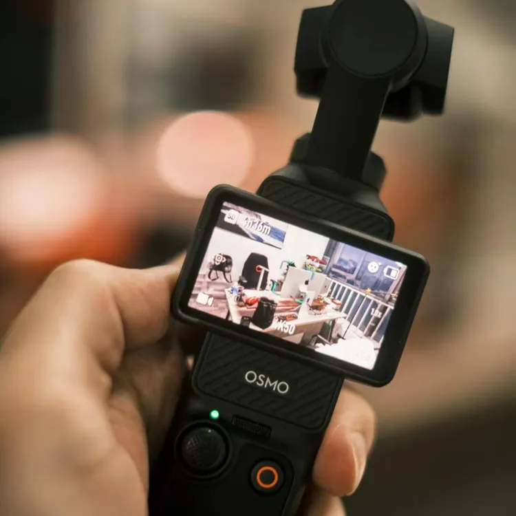 95新 DJI/大疆 pocket3已激活二手带随心换相机标准版带内存卡