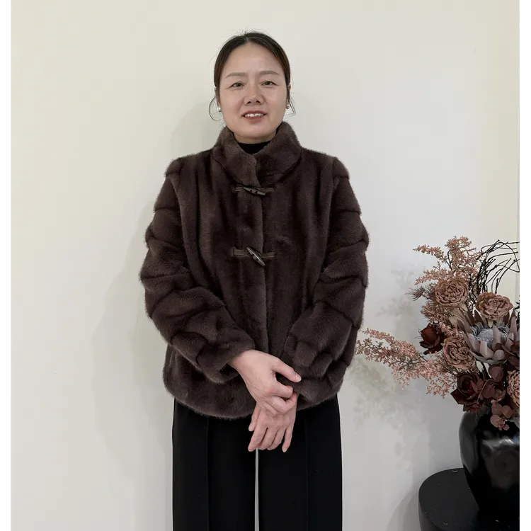 中老年妈妈秋冬高贵皮毛一体大衣中年女装冬季保暖时尚水貂绒外套