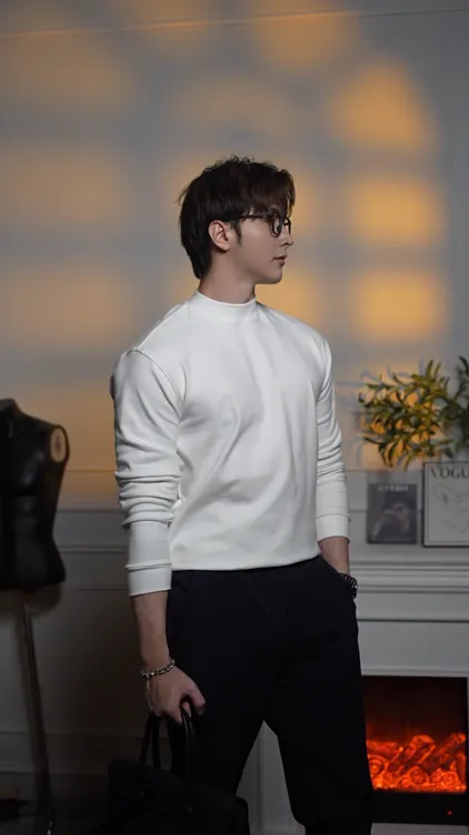 360G仿羊绒纯棉微高领重磅高弹贴身磨毛保暖后过肩卫衣打底衫长袖