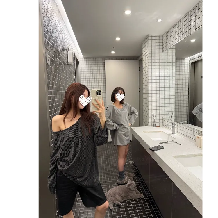 宽松慵懒松弛斜肩露肩条纹t恤女秋季套头圆领长袖上衣#Y3121