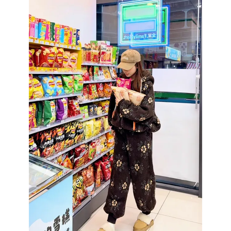 韩系时尚高级感珊瑚绒连帽睡衣女冬季新款加厚保暖家居服套装外穿