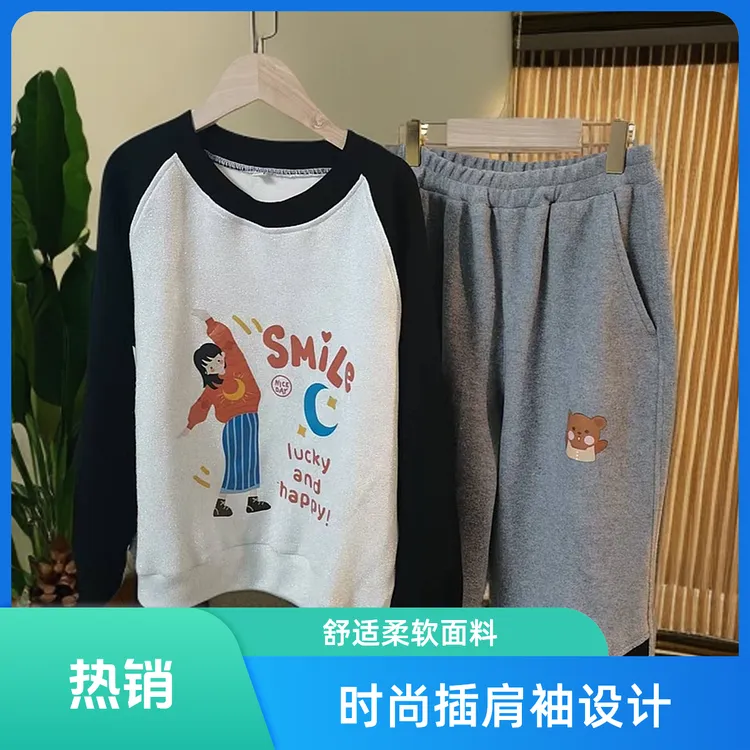 男女童春季套装儿童运动柔软舒适时尚休闲印花卡通插肩袖圆领