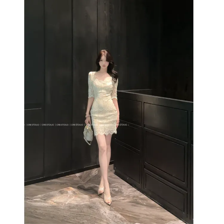 现货【春日部】复古优雅修身气质中裙性感收腰蕾丝包臀连衣裙0826