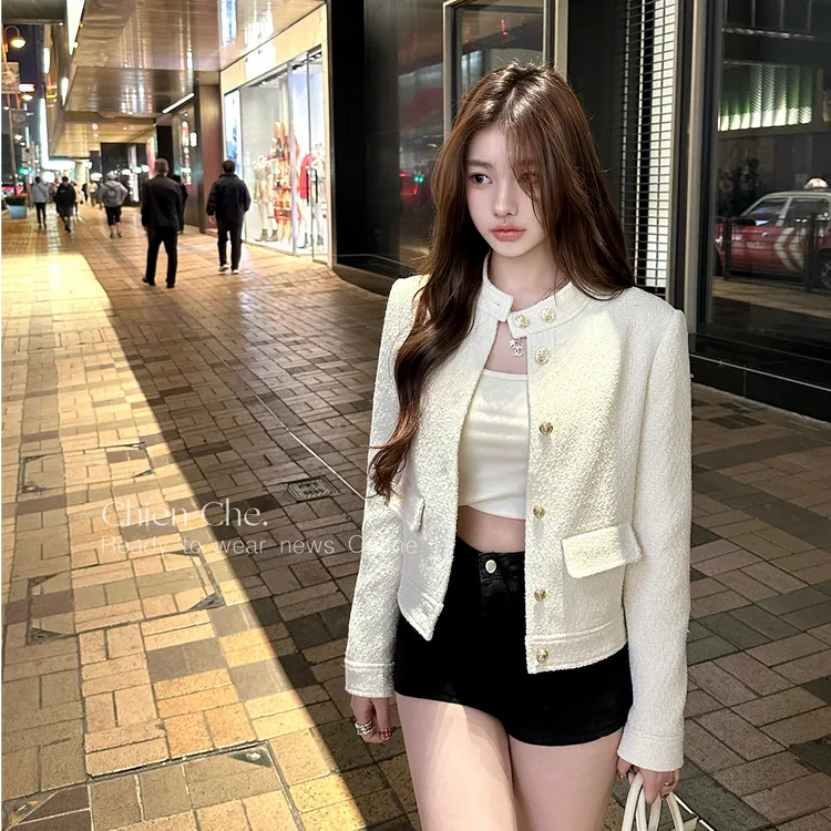 短款小香风女装薄款法式常规时尚短外套直下摆立领