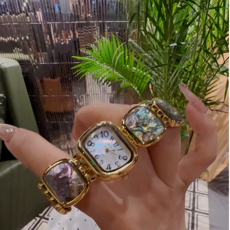 super麻利1【金鲍贝】{麻利1}6号店经典不过时彩色天然手工镶嵌手表