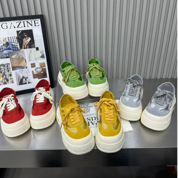 2025早春新款厚底增高系带韩版轻奢时尚百搭网红多巴胺流行休闲鞋