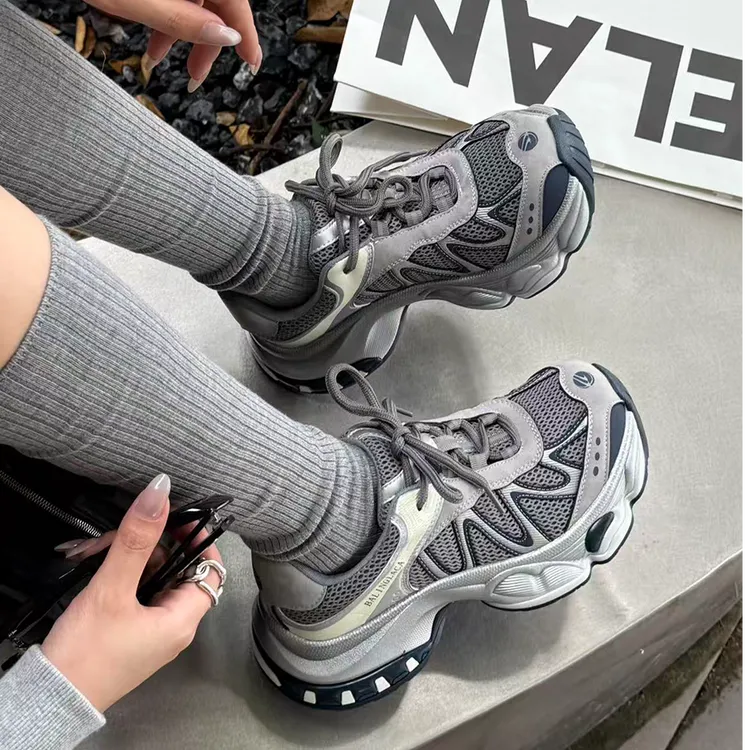 诗歌兰女鞋2025秋季款真皮网面透气老爹鞋百搭厚底增高休闲运动鞋