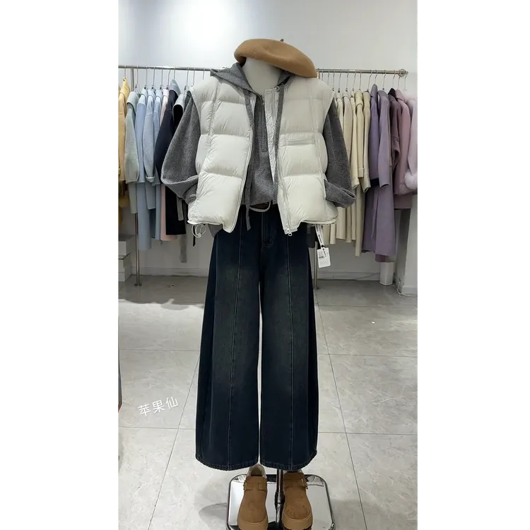 2025秋冬巨好看韩版搭配棉服马甲外套连帽针织衫高腰阔腿裤三件套