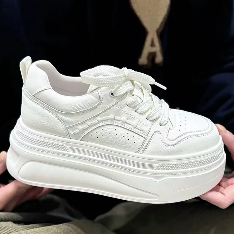 松糕厚底小白鞋女2026春季新款百搭时尚休闲鞋女增高单鞋运动板鞋