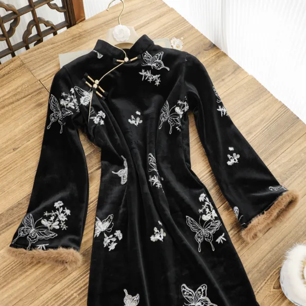 俏娘鱼黑色复古新中式绣花丝绒长袖旗袍女2025冬新款加绒日常可穿