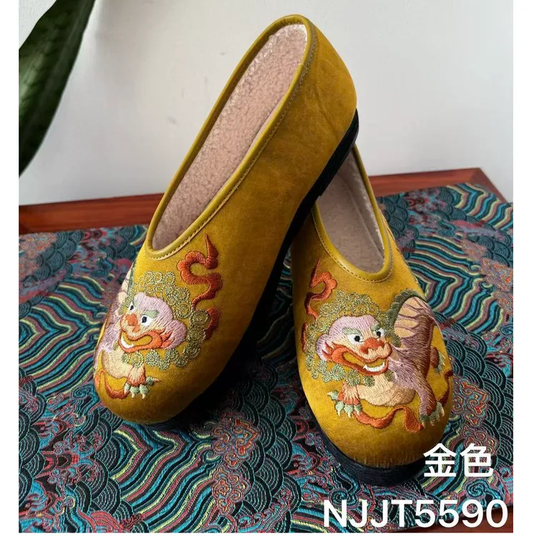 娜家·国风【麒麟】加棉中式鞋子5590