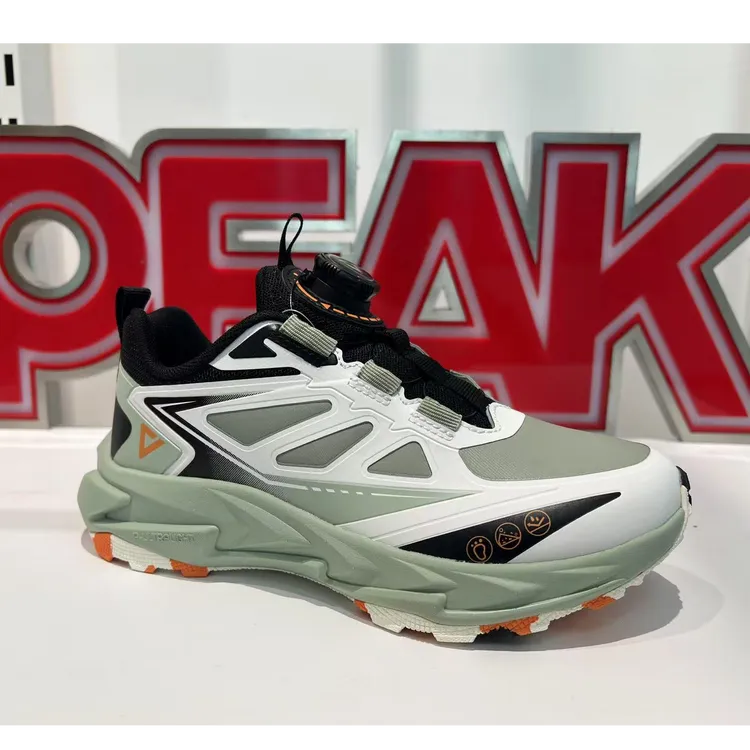 【小熊专属】匹克轻弹科技秋季新款皮面防滑耐磨底休闲跑鞋