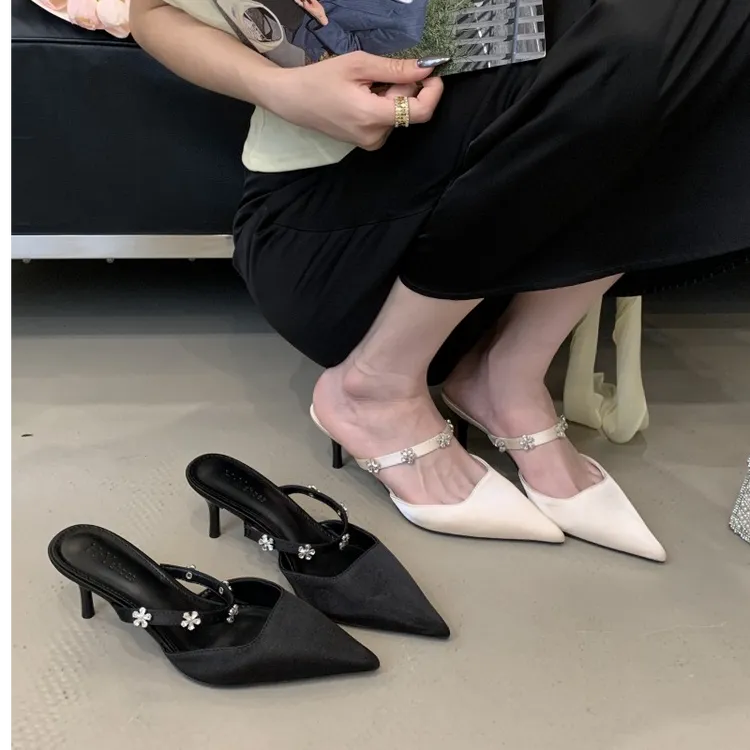 法式细跟包头半拖鞋女2025夏新款小香风尖头配裙子中跟凉鞋拖鞋女