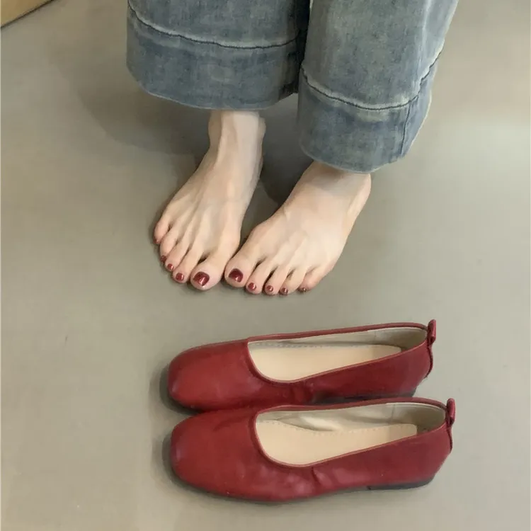 BS-872-1法式复古小红鞋女带一脚蹬方头单鞋平底软皮舒适芭蕾舞鞋