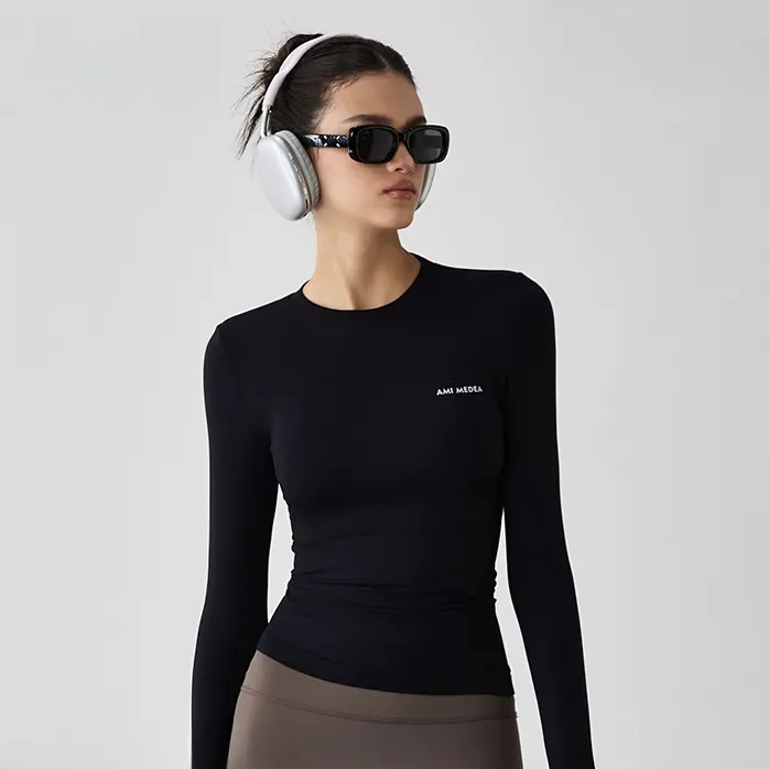 时尚女孩健身服秋季款运动上衣修身速干衣跑步辣妹长袖T恤瑜伽服