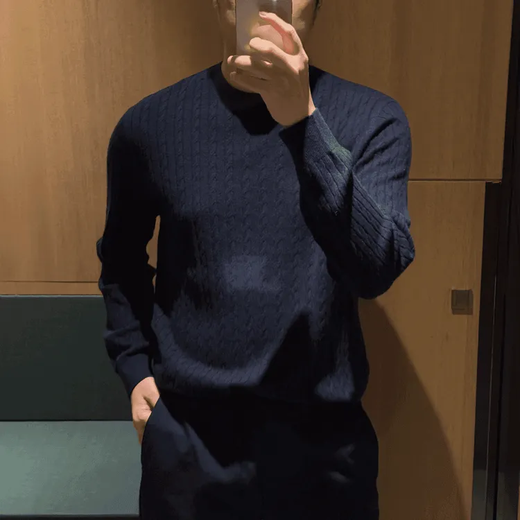 秋冬新款痞帅圆领毛衣男士韩版简约纯色高品质休闲百搭针织打底衫