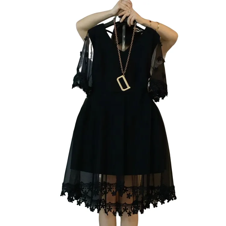 大维罗依PYM欧货V领拼纱气质显瘦小黑裙