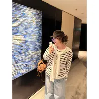老章和小胖PONGKIKI假两件披肩针织衫短款宽松针织开衫女外套秋
