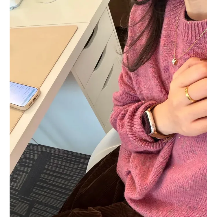 韩系复古设计感套头长袖毛衣女秋冬慵懒通勤软糯宽松针织上衣ins