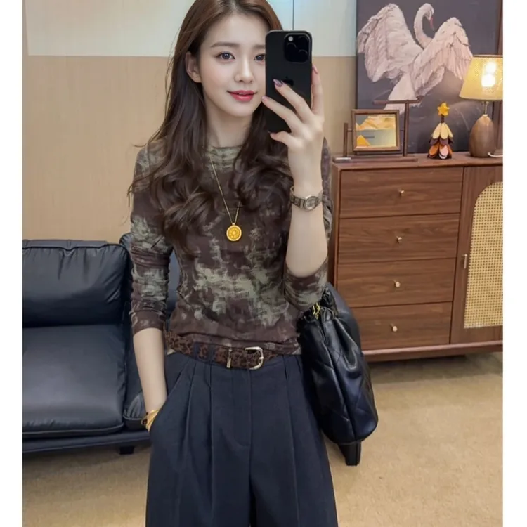 秋季新款时尚扎染设计感百搭圆领特色小上衣