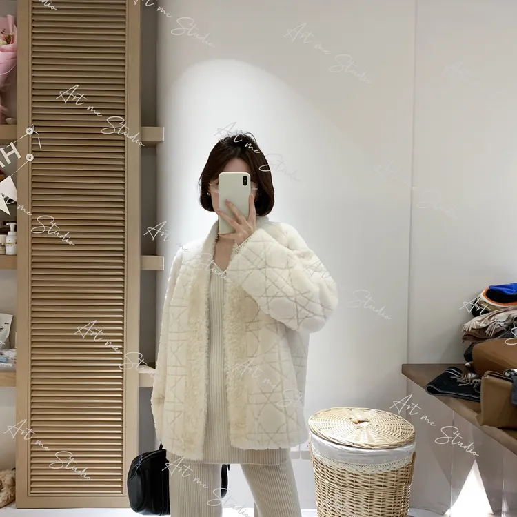 【ART ME】100南非毛软浮雕菱格压纹暖糯蓬松皮草w24646ra