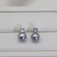 301  星空灰色珍珠耳钉