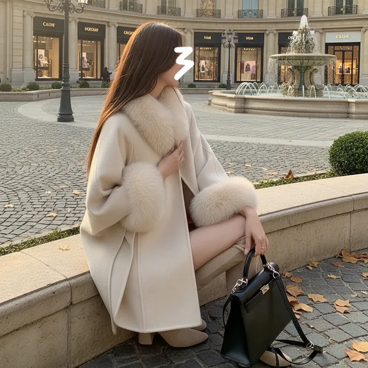 高级感超好看今年流行双面呢子大衣女春冬2025新款斗篷式毛呢外套