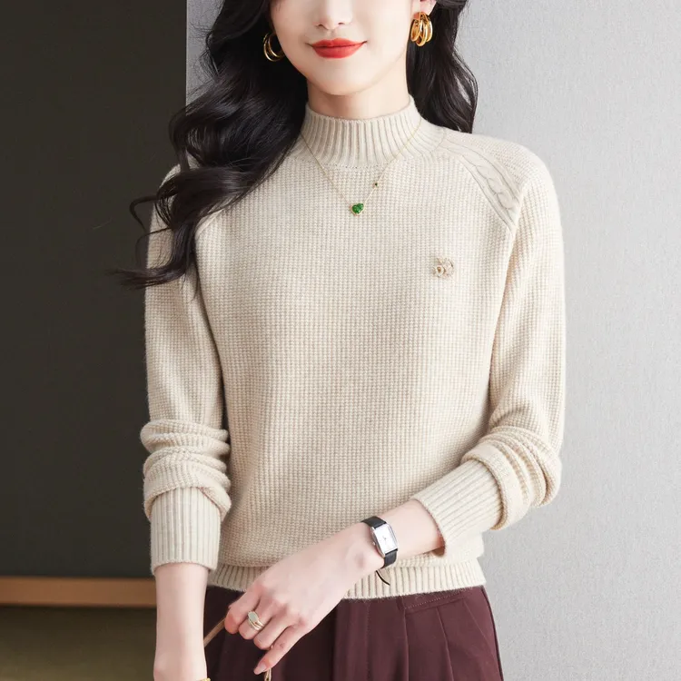 高级感半高领针织衫羊毛上衣女士秋冬季2025新款保暖打底毛衣洋气