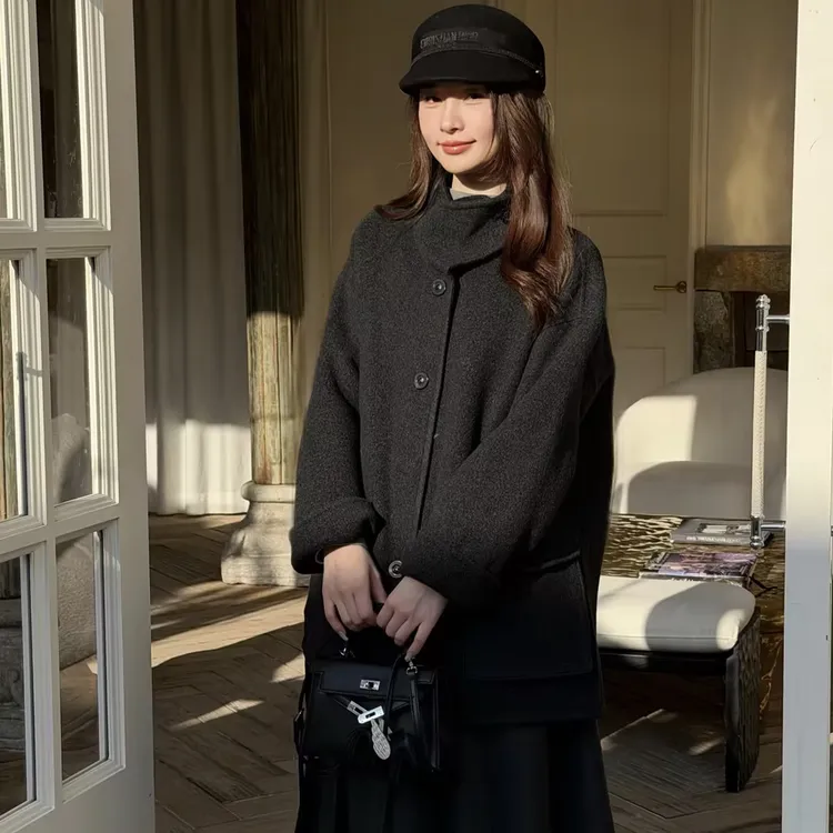 HELA AOMI “雾岛松茶”绵羊毛59.6%+山羊绒%+莱赛尔大衣CY5DM51722