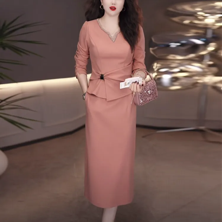 TR弹力精纺气质轻奢高级感女装2025秋季新款时尚减龄假两件连衣裙