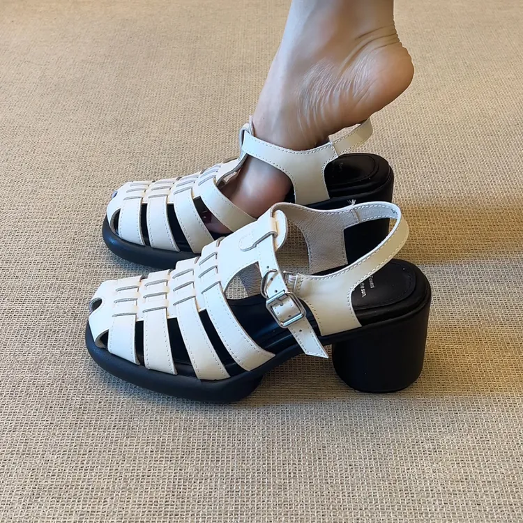 RubyL/8.5cm2025年夏季小个子休闲罗马风百搭粗跟纯色罗马凉鞋