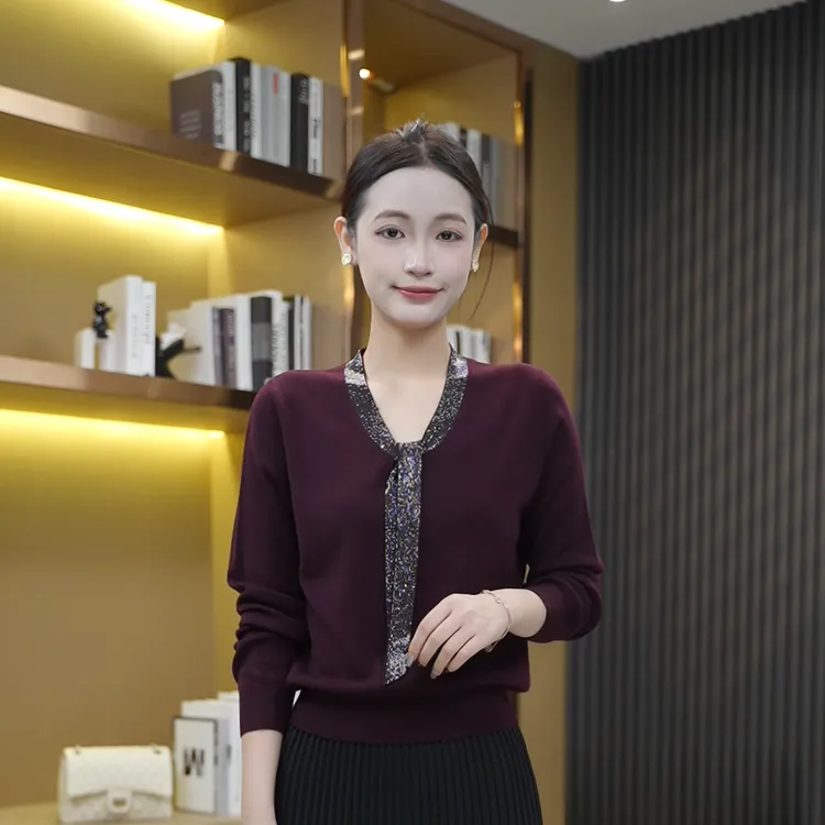 ZIKYOCHEN秋季新款长袖羊毛衫显瘦气质打底衫领带烫钻女士上衣