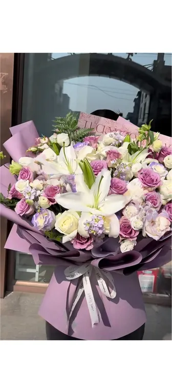 【紫气东来】生日鲜花七夕19朵紫玫瑰混搭花束同城配送