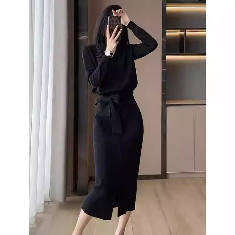 潮牌秋冬新款法式赫本风针织套装女士高级感绑带毛衣半身裙两件套