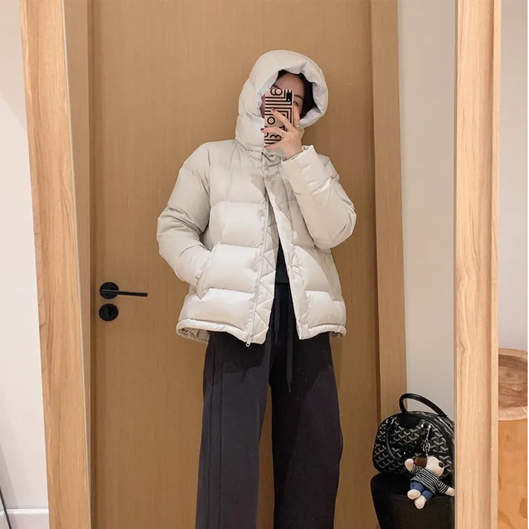 5格系列冬季90白鸭绒羽绒服蓬松保暖可拆卸连帽外套短款女冬新款