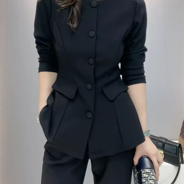 气质百搭高品质收腰显瘦圆领休闲两件套女装