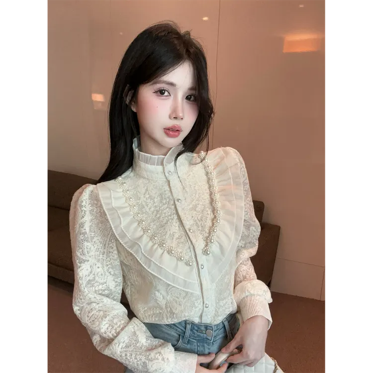 法式复古气质荷叶领拼接钉珠荷叶边爱心泡泡袖甜美单排扣开衫衬衣