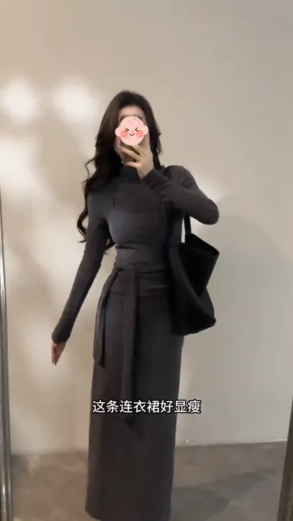 辣妹炸街假两件长袖半高领连衣裙女气质显瘦时尚小众遮肉中长裙子