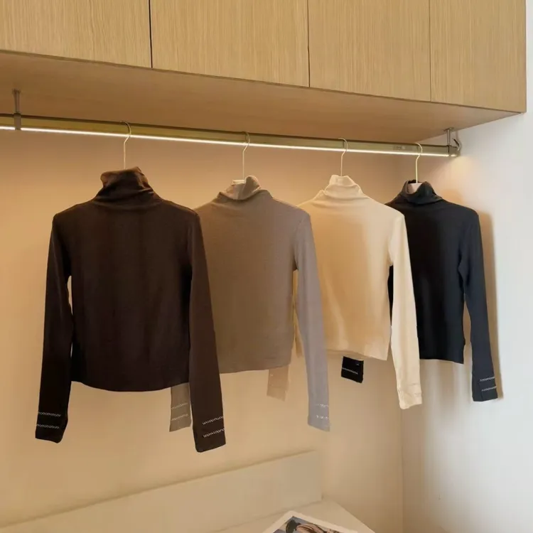 【高领抓绒款】重工烫钻手袖设计长袖T恤女秋冬季显瘦保暖打底上衣