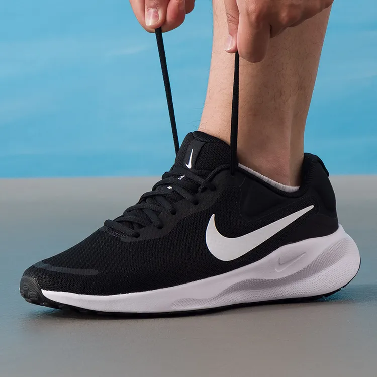 Nike耐克男鞋新款通勤跑步鞋Revolution 7基础跑鞋运动鞋子FB2207