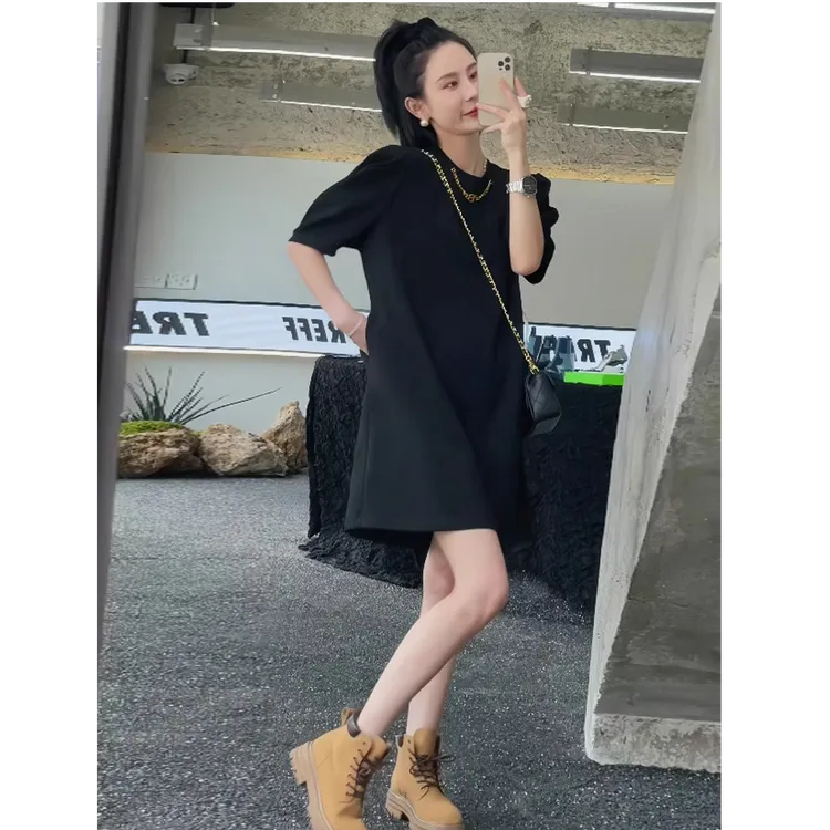 欧货高级感简约设计圆领连衣裙女2025夏款宽松显瘦泡泡袖A字裙