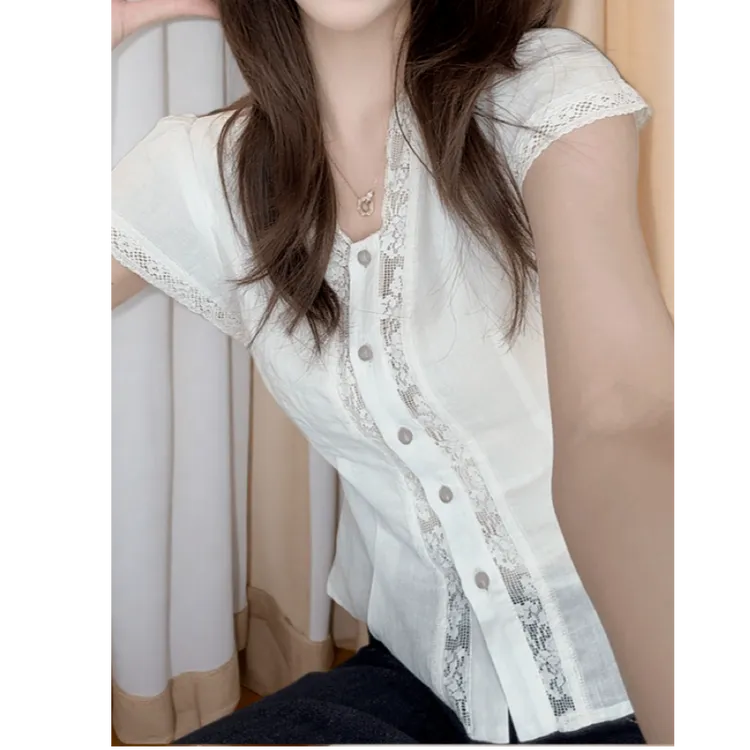 法式洋气设计感蕾丝拼接小衫2025夏季新款女人味显瘦短袖上衣女